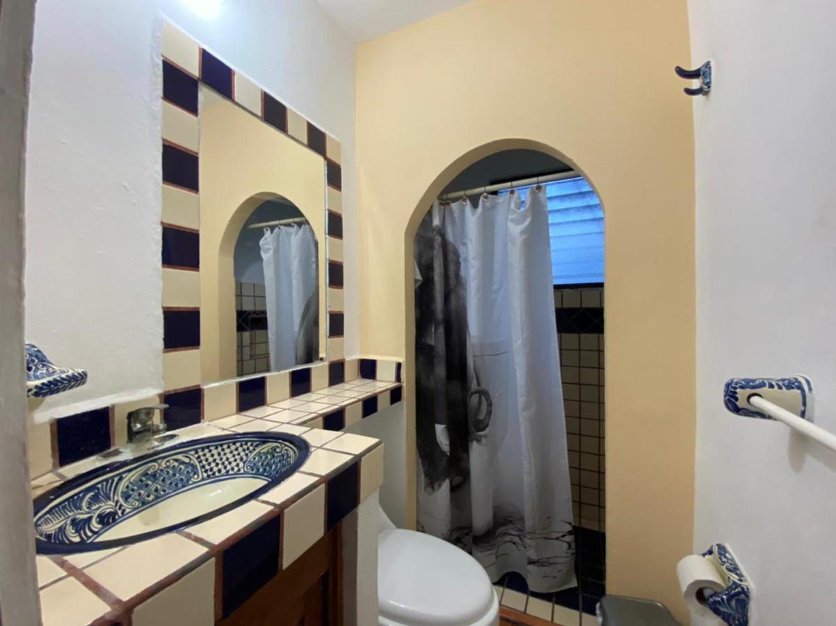 W/ Prime Location Mexican Colonial Style Apartamento Playa del Carmen