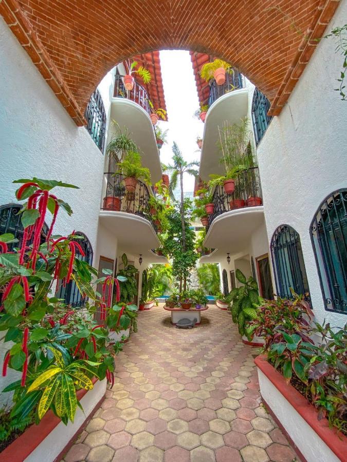 Apartamento W/ Prime Location Mexican Colonial Style *