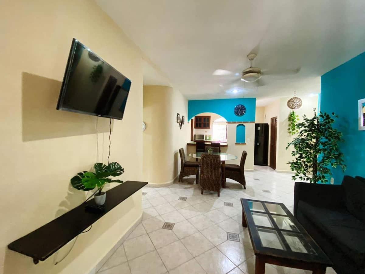 W/ Prime Location Mexican Colonial Style Apartamento *