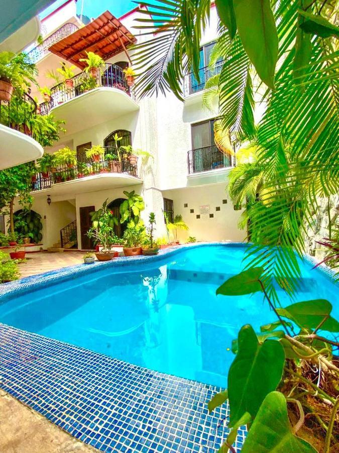 Apartamento W/ Prime Location Mexican Colonial Style Playa del Carmen