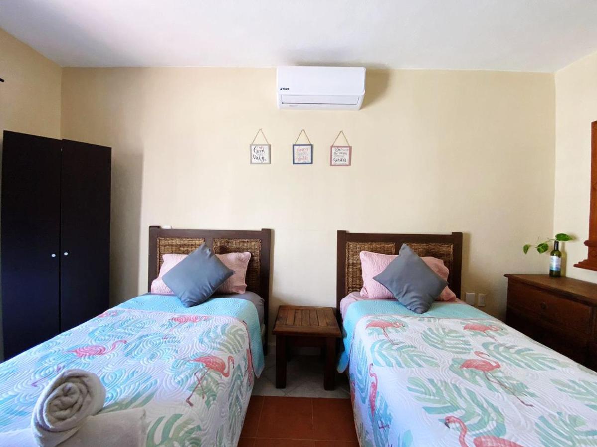 Apartamento W/ Prime Location Mexican Colonial Style Playa del Carmen
