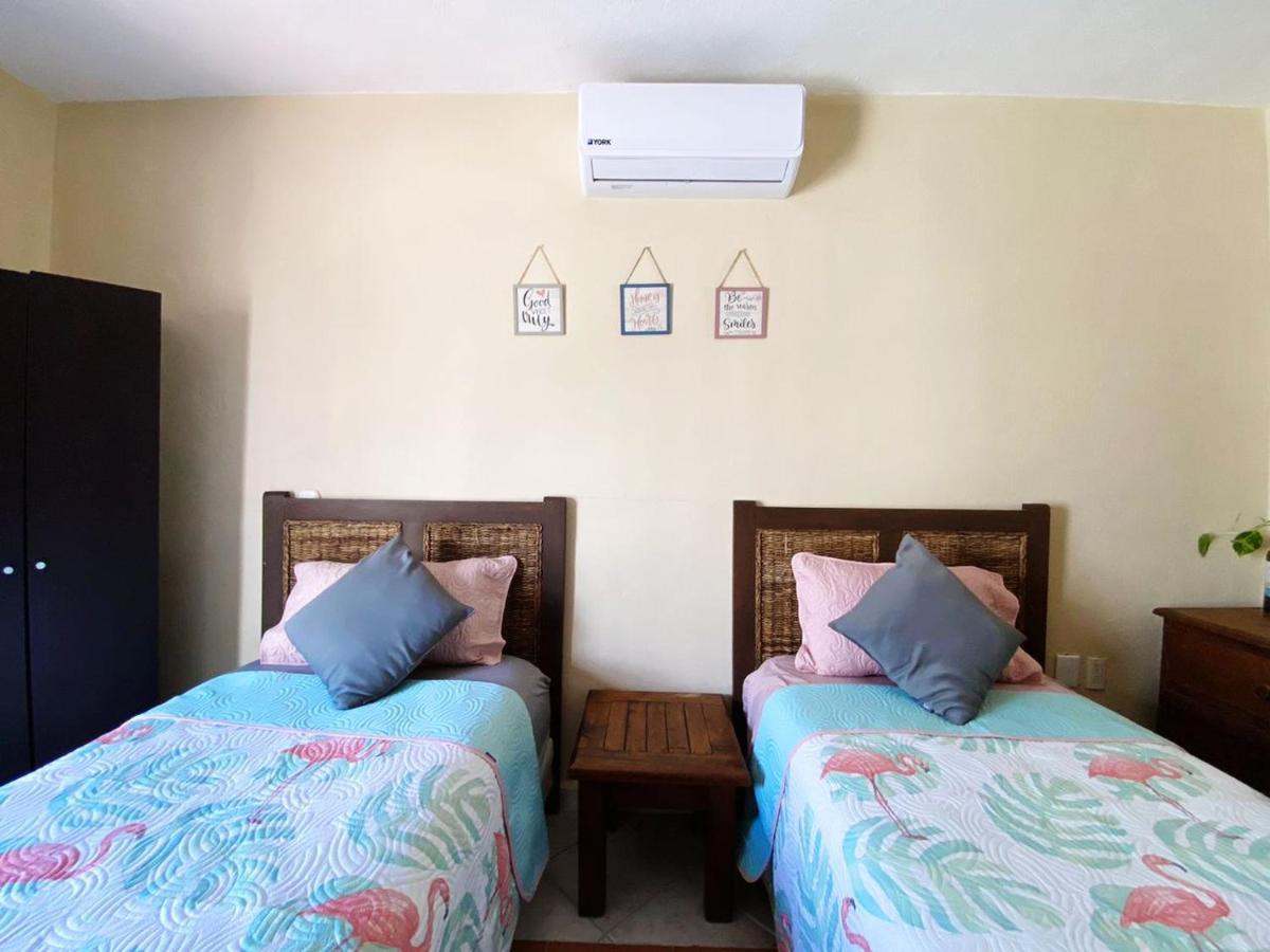 Apartamento W/ Prime Location Mexican Colonial Style Playa del Carmen