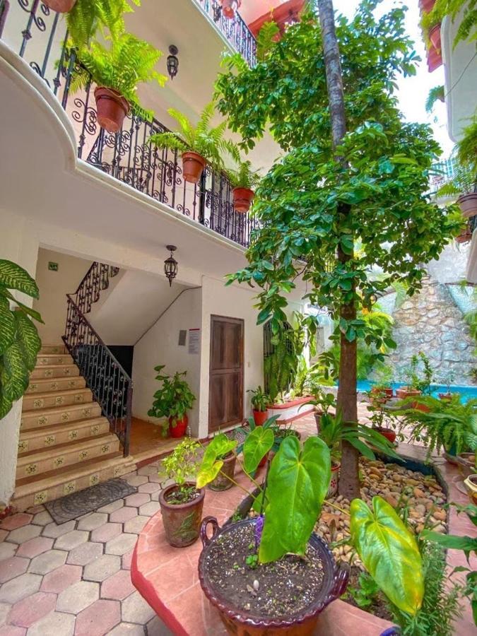 W/ Prime Location Mexican Colonial Style Apartamento