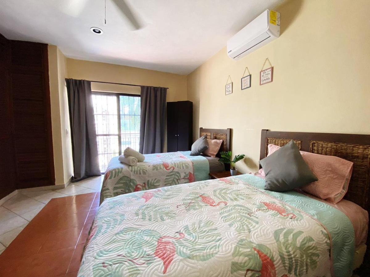 Apartamento W/ Prime Location Mexican Colonial Style Playa del Carmen